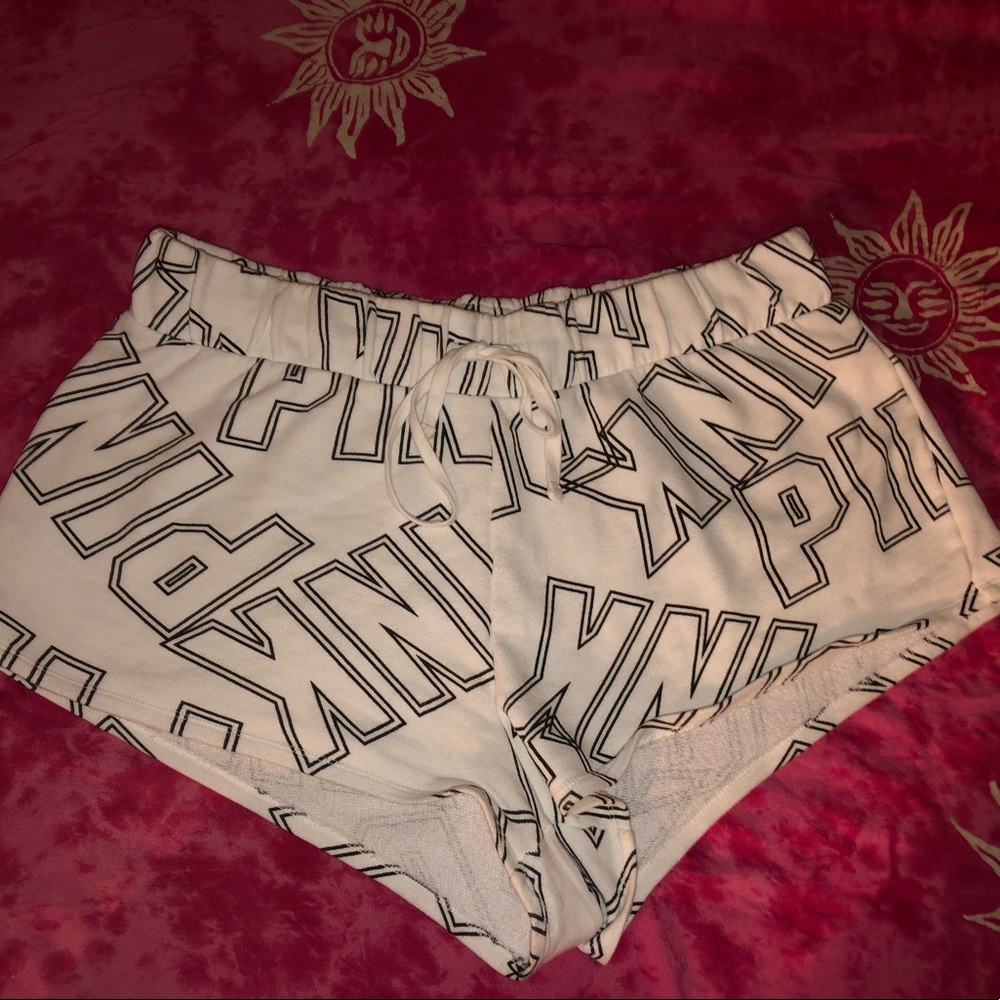 Black and white Pink shorts !